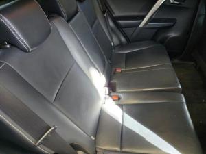 Toyota RAV4 2.2D-4D AWD VX - Image 20