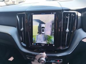 Volvo XC60 B5 AWD Plus Dark - Image 8