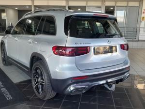 Mercedes-Benz GLB GLB220d 4Matic Progressive - Image 5