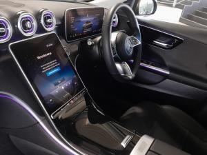Mercedes-Benz C-Class C220d Avantgarde - Image 13