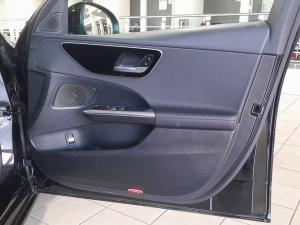 Mercedes-Benz C-Class C220d Avantgarde - Image 9