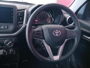 Toyota Vitz 1.0 XR auto - Image 11