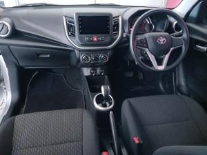 Toyota Vitz 1.0 XR auto - Image 8