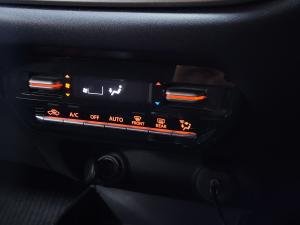 Toyota Starlet 1.5 XS auto - Image 16