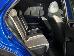 Volkswagen T-Roc 2.0TSI 140kW 4Motion R-Line - Image 8