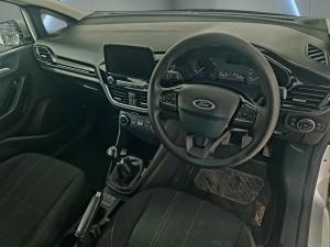 Ford Fiesta 1.0T Trend - Image 10