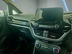 Ford Fiesta 1.0T Trend - Image 11