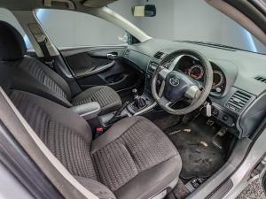 Toyota Corolla 1.3 Professional - Image 7