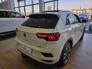 Volkswagen T-Roc 2.0TSI 140kW 4Motion R-Line - Image 1