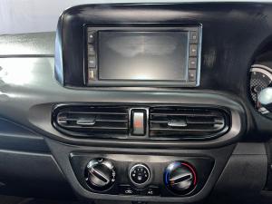 Hyundai Grand i10 1.0 Fluid hatch manual - Image 16