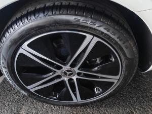 Mercedes-Benz A-Class A200 sedan AMG Line - Image 4