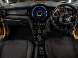 MINI Hatch Cooper Hatch 3-door auto - Image 22