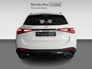 Mercedes-Benz GLC GLC300d 4Matic Avantgarde - Image 6