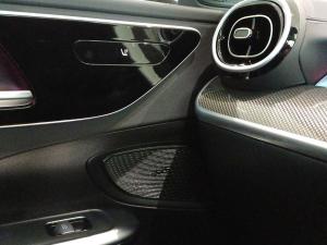 Mercedes-Benz C-Class C200 Avantgarde - Image 17