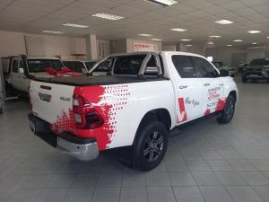 Toyota Hilux 2.8GD-6 48V double cab 4x4 Raider - Image 2