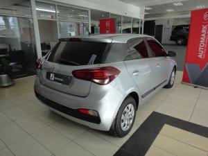 Hyundai i20 1.2 Fluid - Image 2
