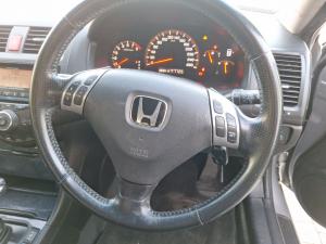 Honda Accord Executive automatic - Image 8