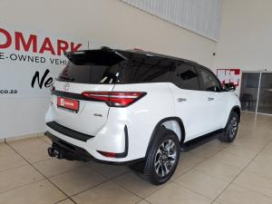 Toyota Fortuner 2.8GD-6 4x4 VX - Image 2