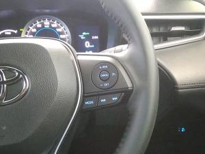 Toyota Corolla Cross 1.8 Hybrid XS - Image 10