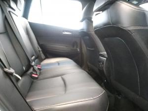 Toyota Corolla Cross 1.8 Hybrid XS - Image 16