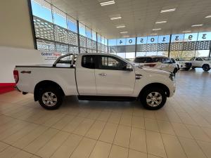 Ford Ranger 3.2TDCi SuperCab 4x4 XLT auto - Image 3