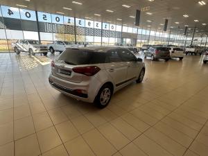 Hyundai i20 1.2 Motion - Image 2