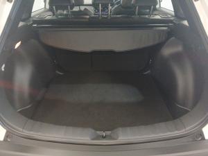Toyota Corolla Cross 1.8 Hybrid XS - Image 15