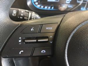 Hyundai i20 1.4 Motion auto - Image 9