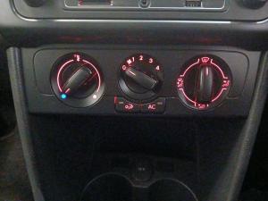 Volkswagen Polo Vivo hatch 1.4 Trendline - Image 14
