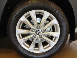 Toyota Corolla Cross 1.8 Hybrid XS - Image 16