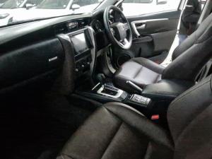 Toyota Fortuner 2.4GD-6 Raised Body automatic - Image 7