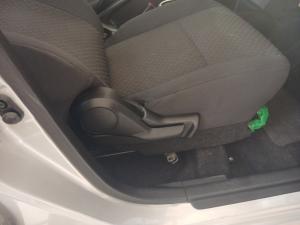 Toyota Vitz 1.0 XR AMT - Image 20