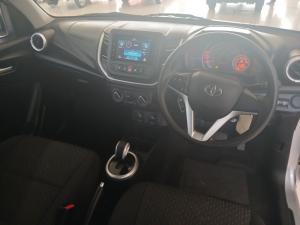 Toyota Vitz 1.0 XR AMT - Image 6