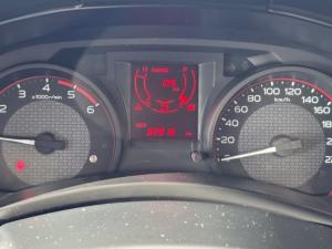 Isuzu D-MAX 300 X-RIDER automatic D/C - Image 6
