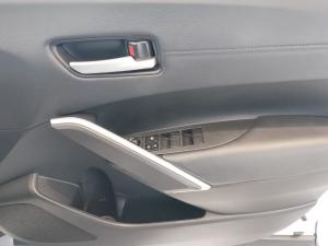Toyota Corolla Cross 1.8 XI - Image 11