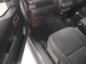 Suzuki Jimny 1.5 GLX - Image 18