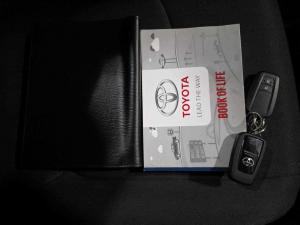Toyota Corolla Cross 1.8 XI - Image 15