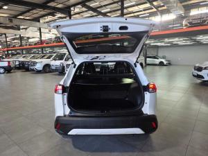 Toyota Corolla Cross 1.8 XI - Image 8
