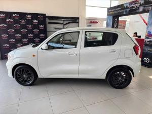 Toyota Vitz 1.0 XR - Image 3
