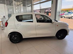 Toyota Vitz 1.0 XR - Image 6