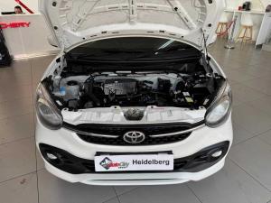 Toyota Vitz 1.0 XR - Image 9