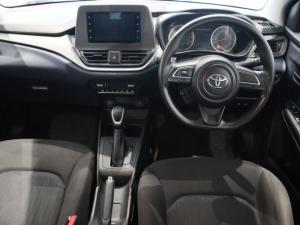 Toyota Starlet 1.5 XS auto - Image 6