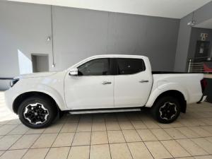 Nissan Navara 2.5DDTi double cab LE Plus - Image 2