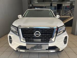 Nissan Navara 2.5DDTi double cab LE Plus - Image 8