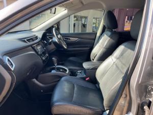 Nissan X-Trail 2.5 4x4 SE - Image 3