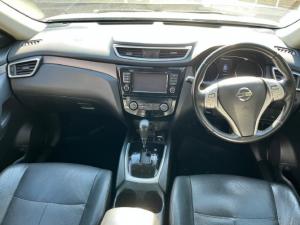 Nissan X-Trail 2.5 4x4 SE - Image 4