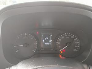 Nissan Navara 2.5DDTi double cab SE auto - Image 11