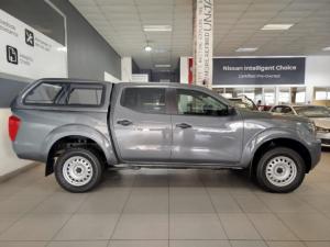 Nissan Navara 2.5DDTi double cab SE auto - Image 2