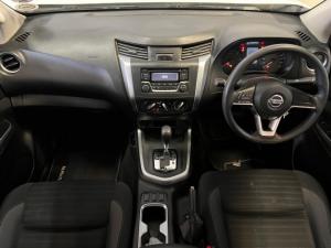 Nissan Navara 2.5DDTi double cab SE auto - Image 4