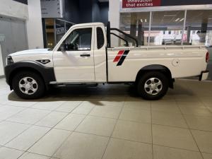 Mahindra Pik Up 2.2CRDe single cab S4 (aircon) - Image 4